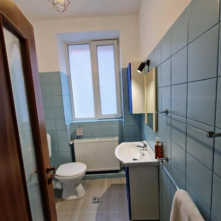 主廣場多樣公寓 Braşov Exterior photo