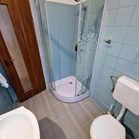 主廣場多樣公寓 Braşov Exterior photo