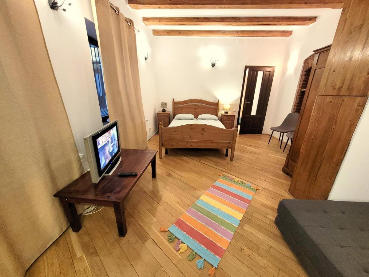 Apartment Main Square & Brasov