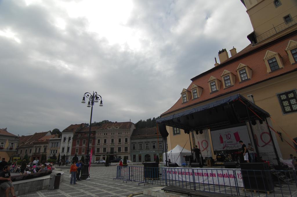 公寓 Main Square &
