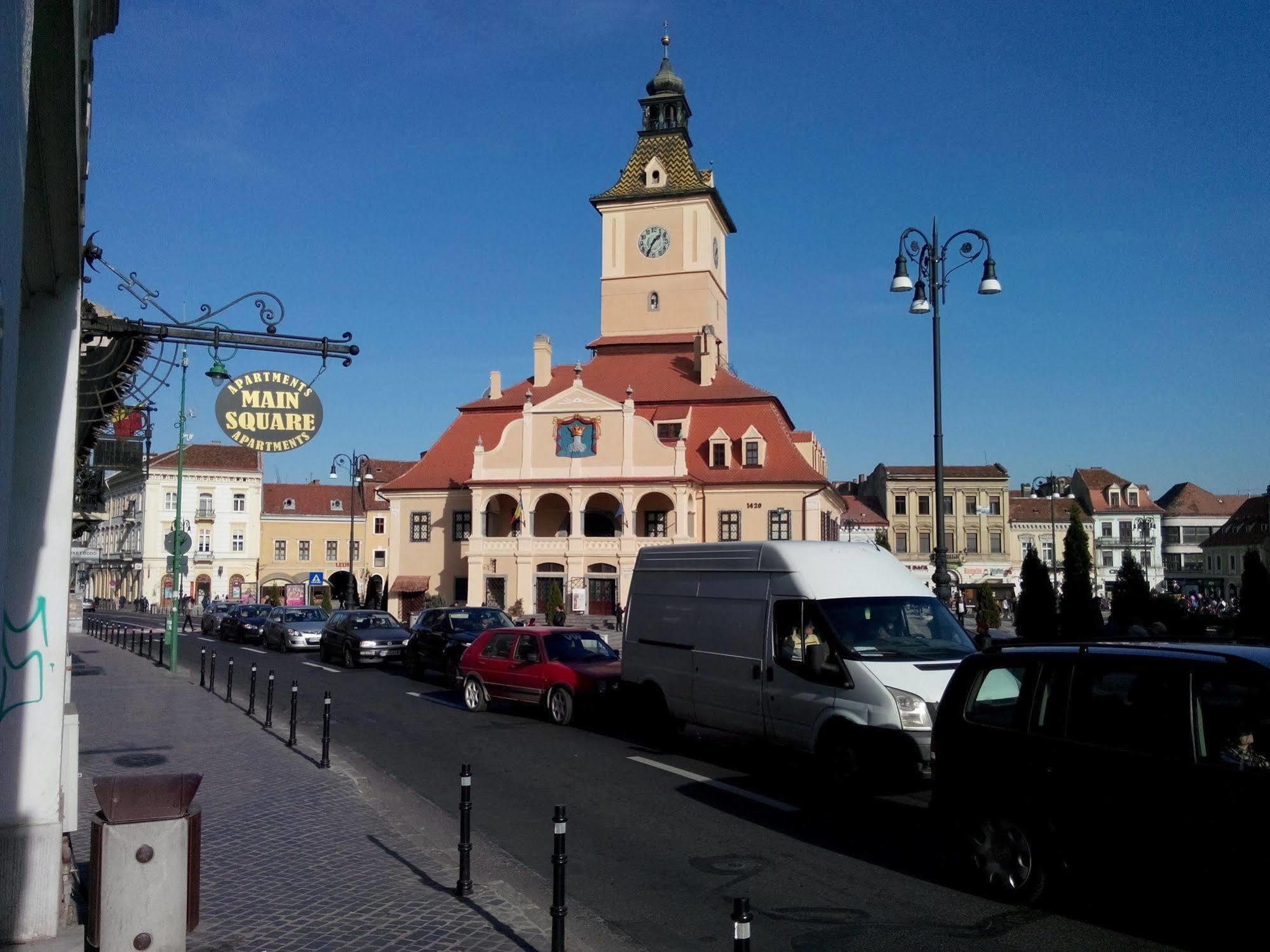 Main Square & 公寓 *